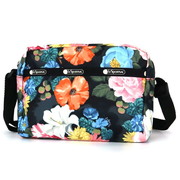 LeSportsac